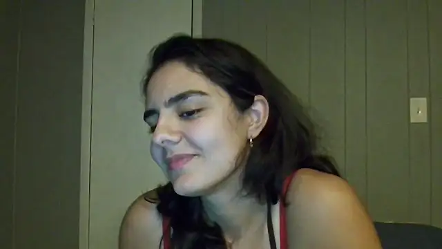 Snapshot of laneyangelxx chatting on November 4, 2025, 11:48 pm laneyangelxx online show from November 4, 2025, 11:48 pm