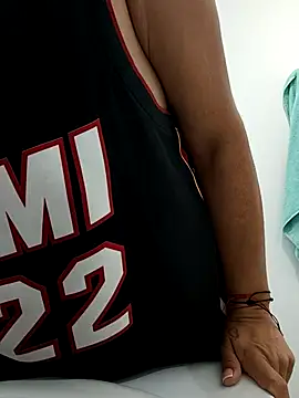 Xeena  online show from March 16, 2026, 6:34 pm