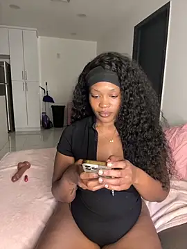 PrincessDreamm online show from December 4, 2025, 11:13 pm