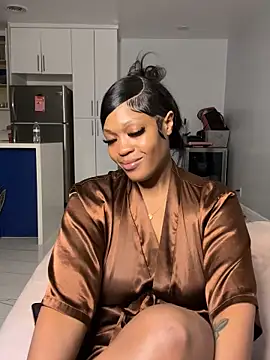 PrincessDreamm online show from February 2, 2026, 10:52 pm