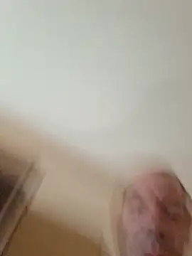 FrancescoLatino online show from November 25, 2025, 1:33 pm