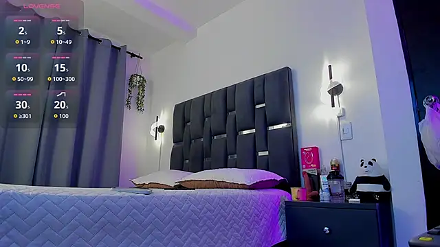 Snapshot of noah_corvelle chatting on November 23, 2025, 11:26 pm noah corvelle online show from November 23, 2025, 11:26 pm