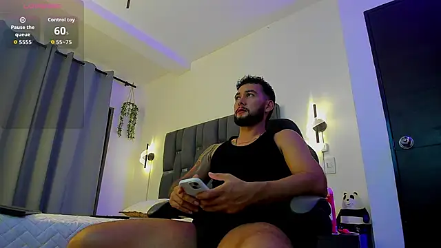 Snapshot of noah_corvelle chatting on November 25, 2025, 1:49 am noah corvelle online show from November 25, 2025, 1:49 am