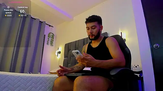 Snapshot of noah_corvelle chatting on November 26, 2025, 1:17 am noah corvelle online show from November 26, 2025, 1:17 am