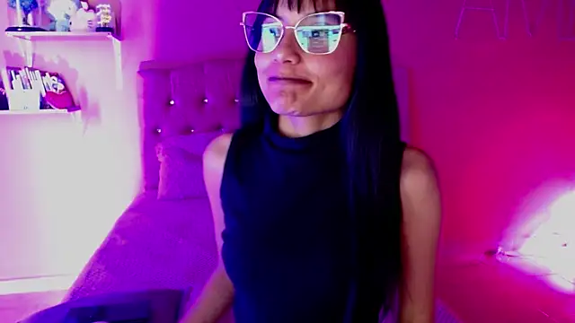 valkiry  online show from November 12, 2025, 8:08 pm