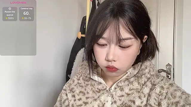 Snapshot of Xiaoji61 chatting on November 24, 2025, 6:35 am Xiaoji61 online show from November 24, 2025, 6:35 am