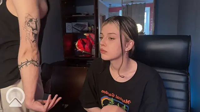 t files x online show from April 29, 2026, 3:43 am