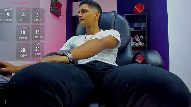 Alex king27 online show from February 7, 2026, 1:53 am