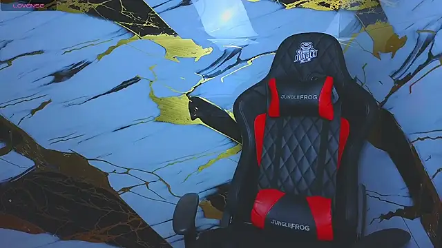 Snapshot of Suarezz10_ chatting on November 9, 2025, 12:14 pm Suarezz10 online show from November 9, 2025, 12:14 pm