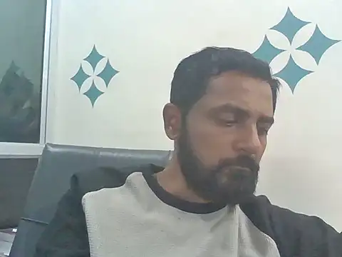 Snapshot of RubyEntity chatting on November 14, 2025, 9:30 am RubyEntity online show from November 14, 2025, 9:30 am