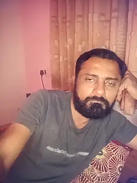 Snapshot of RubyEntity chatting on November 25, 2025, 5:46 pm RubyEntity online show from November 25, 2025, 5:46 pm