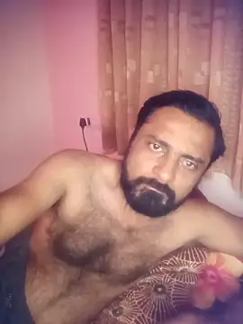 Snapshot of RubyEntity chatting on November 28, 2025, 1:47 pm RubyEntity online show from November 28, 2025, 1:47 pm