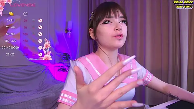 Lissssssa online show from December 2, 2025, 9:03 am