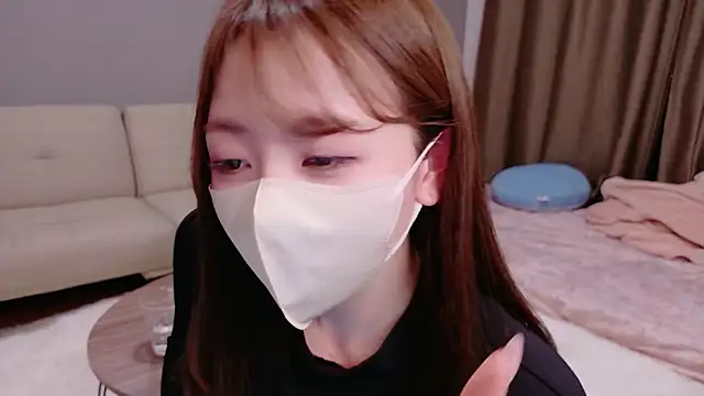 -aotan- online show from June 7, 2026, 12:53 pm