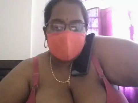 hootypriya online show from April 8, 2026, 6:35 am