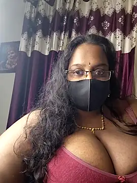 hootypriya online show from June 9, 2026, 5:35 pm