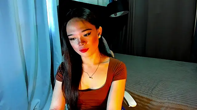 Ur exquisiterona online show from March 1, 2026, 7:10 am