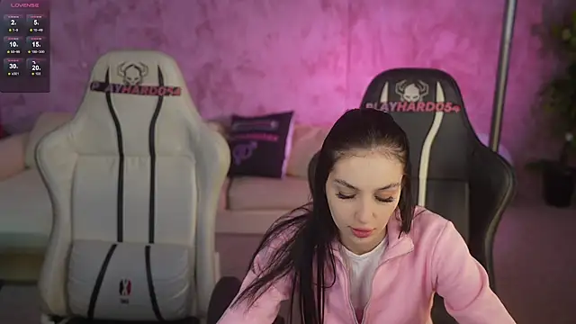 Rita Moon054 online show from April 14, 2026, 7:03 am