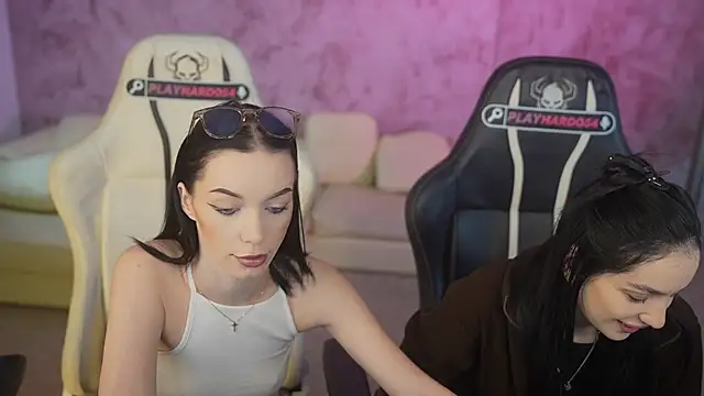 Rita Moon054 online show from April 29, 2026, 6:39 am