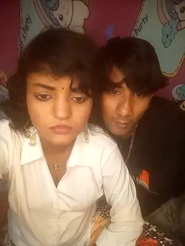 Freakingromance online show from February 13, 2026, 7:32 pm