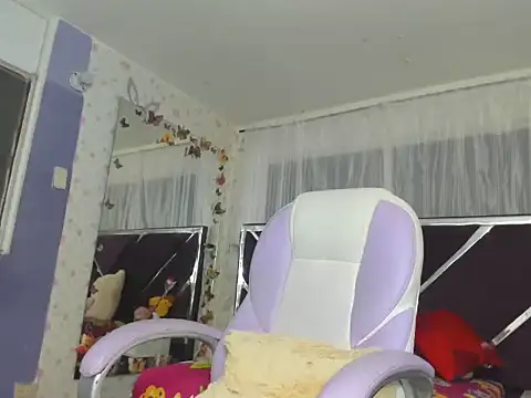 Snapshot of Santy_bigcock_01 chatting on December 18, 2025, 11:49 am Santy bigcock 01 online show from December 18, 2025, 11:49 am