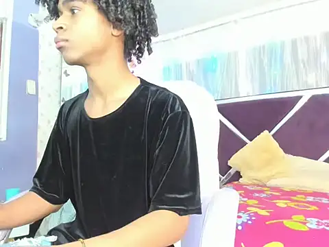 Snapshot of Santy_bigcock_01 chatting on January 13, 2026, 4:23 pm Santy bigcock 01 online show from January 13, 2026, 4:23 pm