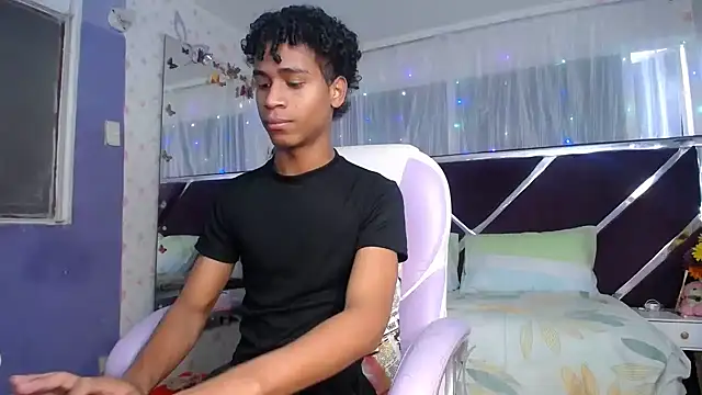 Santy bigcock 01 online show from April 4, 2026, 12:57 pm