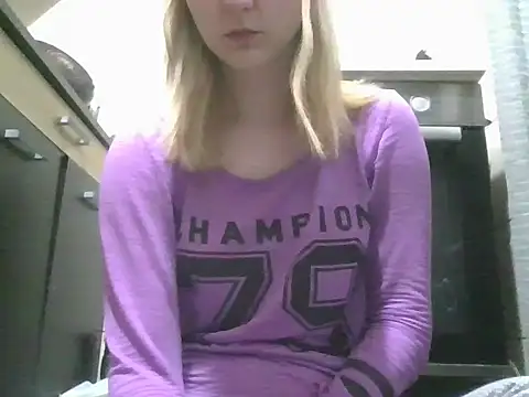 dirty sasha00 online show from December 15, 2025, 3:44 am