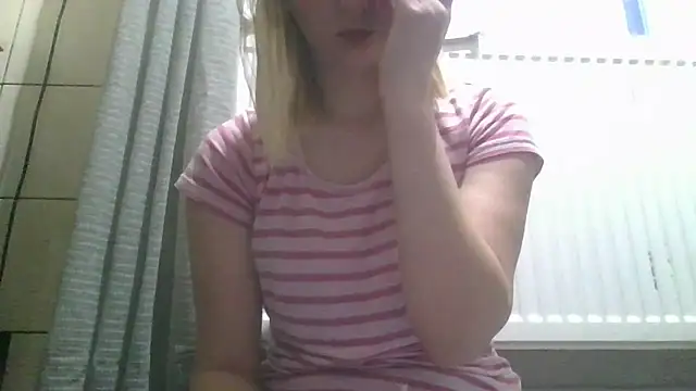 Snapshot of dirty_sasha00 chatting on May 8, 2026, 3:01 am dirty sasha00 online show from May 8, 2026, 3:01 am
