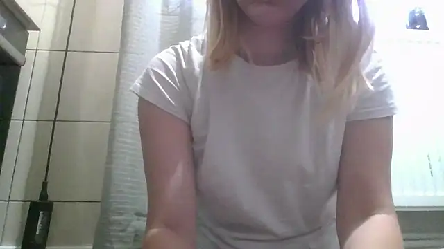 Snapshot of dirty_sasha00 chatting on June 16, 2026, 2:36 am dirty sasha00 online show from June 16, 2026, 2:36 am