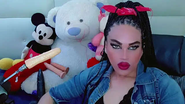 NharaBigCock online show from November 26, 2025, 6:20 pm