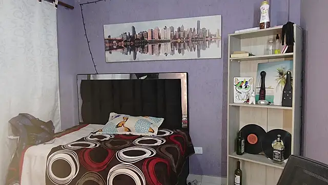 lyam ebony  online show from November 20, 2025, 9:58 pm