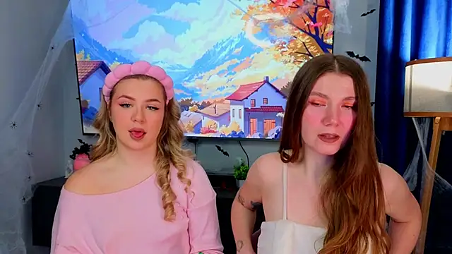 MelitaMoote online show from November 20, 2025, 6:02 am