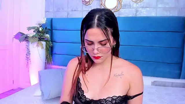 Snapshot of SaraAlvarezx chatting on March 14, 2026, 3:56 am SaraAlvarezx online show from March 14, 2026, 3:56 am