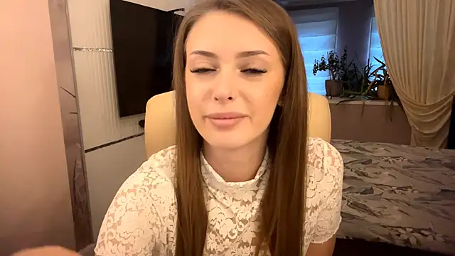 mona star online show from November 9, 2025, 9:18 am