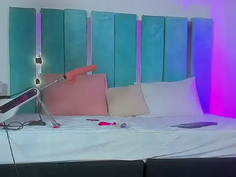 Alesia watson online show from December 2, 2025, 3:12 am