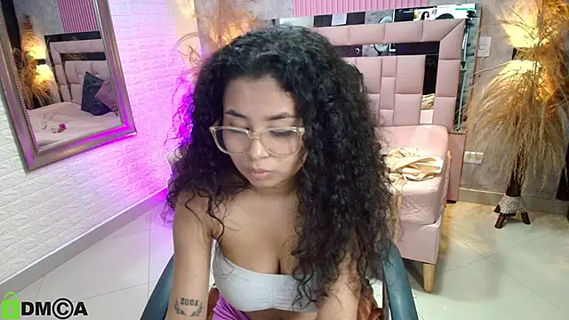 griselle rousse online show from February 4, 2026, 12:05 am