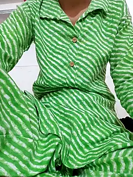 Isha kumari 69 online show from March 17, 2026, 4:06 am