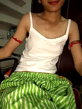 Isha kumari 69 online show from April 19, 2026, 6:10 pm