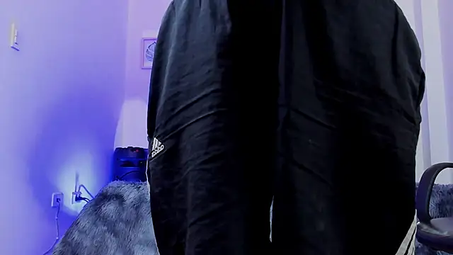 Snapshot of gerobedoya chatting on November 29, 2025, 5:21 am gerobedoya online show from November 29, 2025, 5:21 am