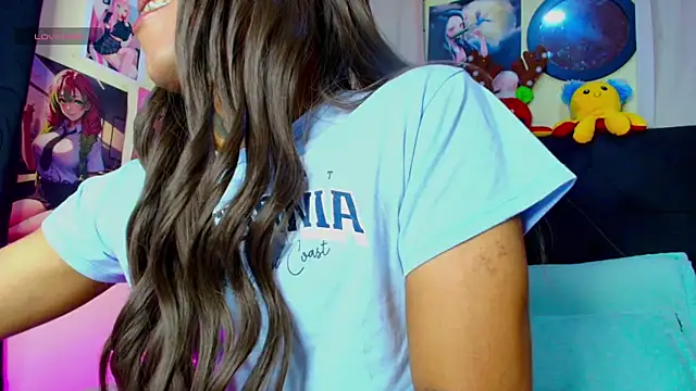 Snapshot of Ashley_21 chatting on March 2, 2026, 5:08 am Ashley 21 online show from March 2, 2026, 5:08 am