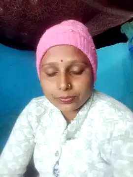 MiniBeast 2 online show from December 4, 2025, 6:05 pm