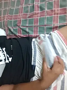 deduardo1302 online show from December 17, 2025, 6:41 am