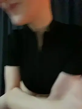 shrie beverly00 online show from November 27, 2025, 1:51 am