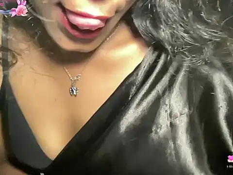 classy kritii online show from March 29, 2026, 6:46 am