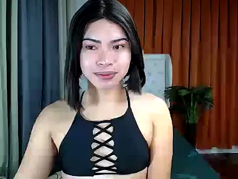 furry puss online show from April 15, 2026, 11:16 pm