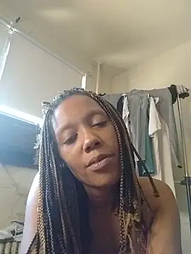 SITHANDRAH online show from June 3, 2026, 2:33 pm
