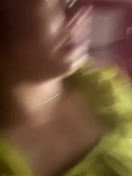 Dilen 7533 online show from December 14, 2025, 3:34 am