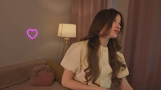 eirakiliana online show from November 29, 2025, 7:22 am