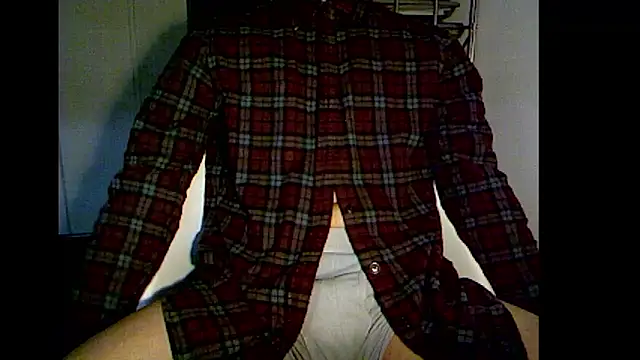 Taro070 online show from November 18, 2025, 4:28 am